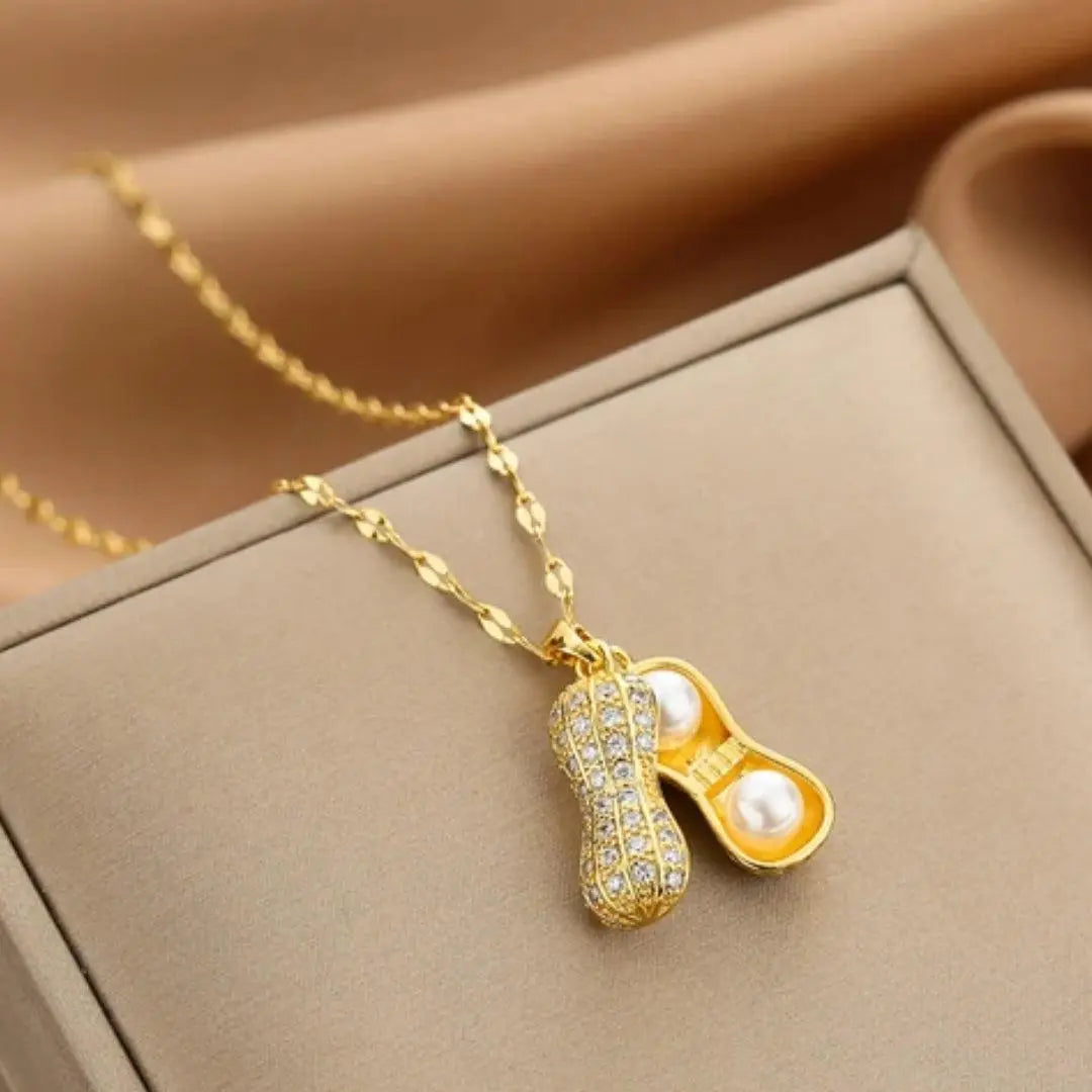 Chrysalis gold pearl necklace