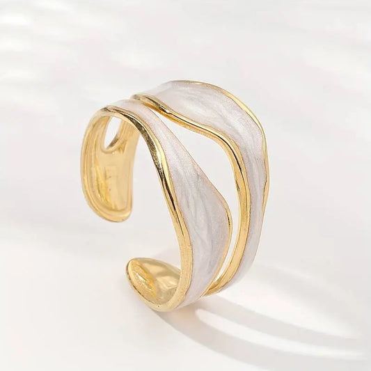 Vintage white gold ring